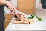 Promo Couteau à pain 21 cm à 30,00 € dans le catalogue Culinarion à Ivry-sur-Seine