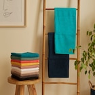 Promo Linge de toilette "Bath" à 6,99 € dans le catalogue Carrefour à Coucy