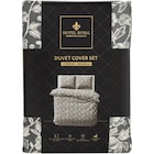 Parure de lit en satin Hotel Royal - Hotel Royal - Action à Saint-Chamond Parure de lit en satin Hotel Royal - Hotel Royal en promo chez Action Saint-Chamond à 17,95 €