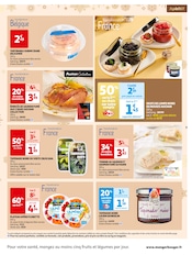 Promos Crabe dans le catalogue "Réveillons Noël : Tous les plaisirs de la table à petits prix" de Auchan Hypermarché à la page 9