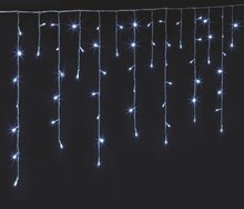 LE RIDEAU 180 LED - Stokomani à Puteaux LE RIDEAU 180 LED en promo chez Stokomani Puteaux à 9,99 €