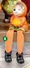 Kantenhocker  Igel mit Jacke Angebote bei Thomas Philipps Landshut für 2,49 €
