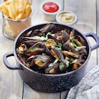 Moules de bouchot en promo chez Intermarché Hyper Moules de bouchot dans le catalogue Intermarché Hyper