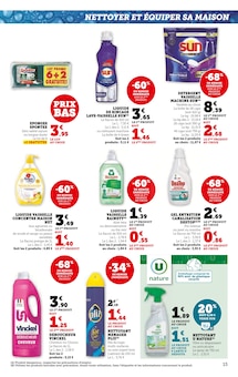 Promo Poubelle dans le catalogue Hyper U du moment à la page 15