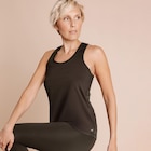 Débardeur de sport fluide dos nageur noir femme - La Halle Débardeur de sport fluide dos nageur noir femme à 9,99 € dans le catalogue La Halle