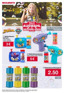 Kamera im Woolworth Prospekt "Aktuelle Angebote" mit 52 Seiten (Göttingen)