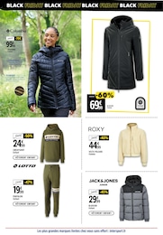 Prix et réduction Vêtements Femme dans le prospectus Intersport en cours Offre Vêtements Femme dans le catalogue Intersport du moment à la page 6