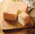 Maroilles AOP - FAUQUET en promo chez Intermarché Hyper Maroilles AOP - FAUQUET dans le catalogue Intermarché Hyper