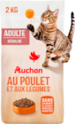 CROQUETTES AU POULET ET LÉGUMES POUR CHAT STÉRILISÉ AUCHAN - AUCHAN dans le catalogue Auchan Hypermarché
