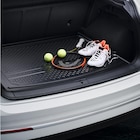 Volkswagen Geesthacht - Gepäckraumschale für den Extra-Schutz im Kofferraum Angebot im Prospekt Gepäckraumschale für den Extra-Schutz im Kofferraum bei Volkswagen im Geesthacht Prospekt für 77,70 €