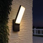 Applique murale extérieure LED intégrée Gambell 1200lm 3000K IP44 7,5W gris anthracite GoodHome en promo chez Castorama Applique murale extérieure LED intégrée Gambell 1200lm 3000K IP44 7,5W gris anthracite GoodHome dans le catalogue Castorama