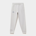 Pantalon de jogging regular Kappa gris clair garçon en promo chez La Halle Pantalon de jogging regular Kappa gris clair garçon dans le catalogue La Halle
