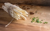 Weißer Spargel bei REWE im Frankfurt Prospekt für 