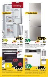 Kühlschrank im MEDIMAX Prospekt in Krefeld Aktueller MEDIMAX Prospekt mit Kühlschrank, "MEIN SOMMER-BODY? 65 ZOLL & 4K-SCHARF!", Seite 5