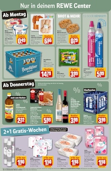 Huhn im REWE Prospekt "Dein Markt" mit 44 Seiten (Hamburg)