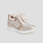 Promo Runnings à lacets compensées jaune or femme à 32,19 € dans le catalogue La Halle à Bergerac