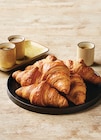 Promo 8 croissants pur beurre à 3,84 € dans le catalogue U Express à Ruffieux