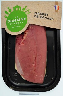 Viande - Le Domaine d’Ernest - Monoprix Viande - Le Domaine d’Ernest à 17,99 € dans le catalogue Monoprix "Une sélection exceptionnoël"