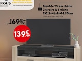 Meuble TV en chêne 2 tiroirs & 1 niche en promo chez Maxi Bazar Bois-Colombes à 139,99 €