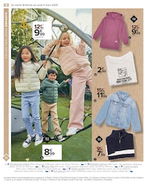 Offre Doudoune Enfant dans le catalogue Carrefour du moment à la page 20