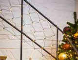 LED Lichternetz im OBI Prospekt LED-LICHTERNETZ im aktuellen OBI Prospekt für 14,99 €