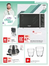 Promos Couteaux dans le catalogue "S'équiper pour la rentrée" de Auchan Supermarché à la page 3