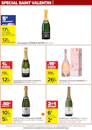 Offre Vin dans le catalogue Carrefour du moment à la page 44