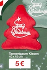 Tannenbaum Kissen von  im aktuellen Woolworth Prospekt für 5,00 €