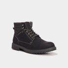 Boots crantées à lacets noir homme - La Halle Boots crantées à lacets noir homme à 24,99 € dans le catalogue La Halle