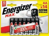Lot de 14 piles Max - Energizer en promo chez Super U Orléans à 6,59 €