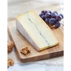 Morbier A.O.P. - MONTS DE JOUX en promo chez Carrefour Market Morbier A.O.P. - MONTS DE JOUX dans le catalogue Carrefour Market