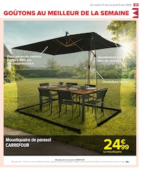 Offre Parasol dans le catalogue Carrefour du moment à la page 91