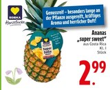 Ananas "super sweet" Angebote von EDEKA Herzstücke bei EDEKA Regensburg für 2,99 €