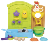 Jeu de sable et d'eau 2 en 1 en promo chez JouéClub Jeu de sable et d'eau 2 en 1 dans le catalogue JouéClub