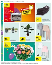 Offre Vêtements dans le catalogue Carrefour du moment à la page 40