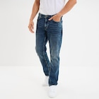 Jean stretch coupe regular denim dirty homme en promo chez La Halle Jean stretch coupe regular denim dirty homme dans le catalogue La Halle
