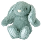 Kleiner Plüschhase mit Schlappohren im Ernstings family Prospekt zum Preis von 7,99 €