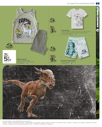 Offre Bermuda dans le catalogue Carrefour du moment à la page 9