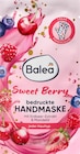 Handmaske Sweet Berry bedruckt (1 Paar) im Angebot bei dm-drogerie markt in Regensburg Handmaske Sweet Berry bedruckt (1 Paar) Angebote von Balea bei dm-drogerie markt Regensburg für 2,95 €
