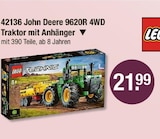 42136 John Deere 9620R 4WD Traktor mit Anhänger von LEGO im aktuellen V-Markt Prospekt für 21,99 €