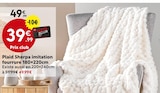 Plaid Sherpa imitation fourrure en promo chez Maxi Bazar Aubervilliers à 39,99 €