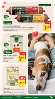 Huhn im Fressnapf Prospekt "Liebe hat vier Pfoten" mit 25 Seiten (Bielefeld)