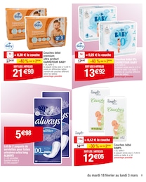 Offre Bébé dans le catalogue Carrefour du moment à la page 9