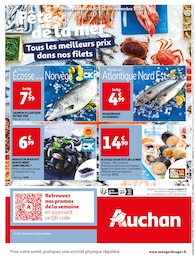 Offre Sushi dans le catalogue Auchan Hypermarché du moment à la page 64