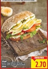 Vollkorn-Quark-Brötchen mit Gouda, Tomate und Ei auf Joghurt-Rahmaufstrich von Vitali für 2,70 € bei E center im Angebot Vollkorn-Quark-Brötchen mit Gouda, Tomate und Ei auf Joghurt-Rahmaufstrich von Vitali im aktuellen E center Prospekt