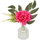 Fleur artificielle dans un vase Willow & Bloom - Action en promo chez Action Metz à 2,29 €