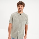 Chemise col mao lin mélangé vert kaki homme à 22,99 € dans le catalogue La Halle