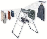 Promo Séchoir à linge sur pied 27M à 25,49 € dans le catalogue Super U à Pont-Scorff
