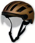 Casque vélo avec visière transparente en promo chez Hyper U Draguignan à 24,99 €