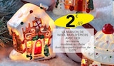 Promo La Maison de Noël Pain d'épices avec LED à 2,49 € dans le catalogue Stokomani à Fontaine-lès-Dijon